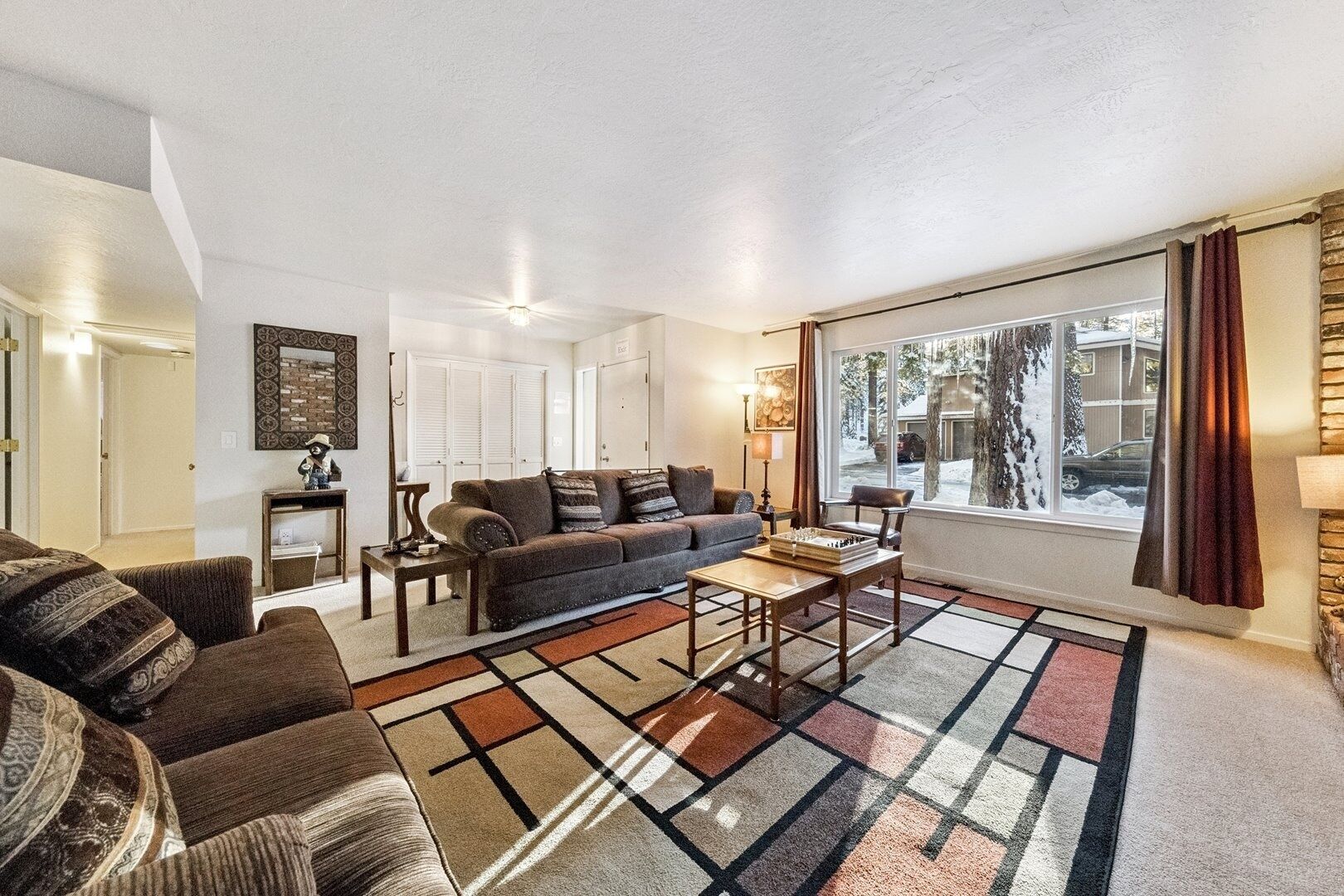House, 3 Bedrooms | Living area