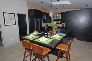 House, 2 Bedrooms | Private kitchen - 676 El Dorado Avenue 2 Bedroom Home (South Lake Tahoe)