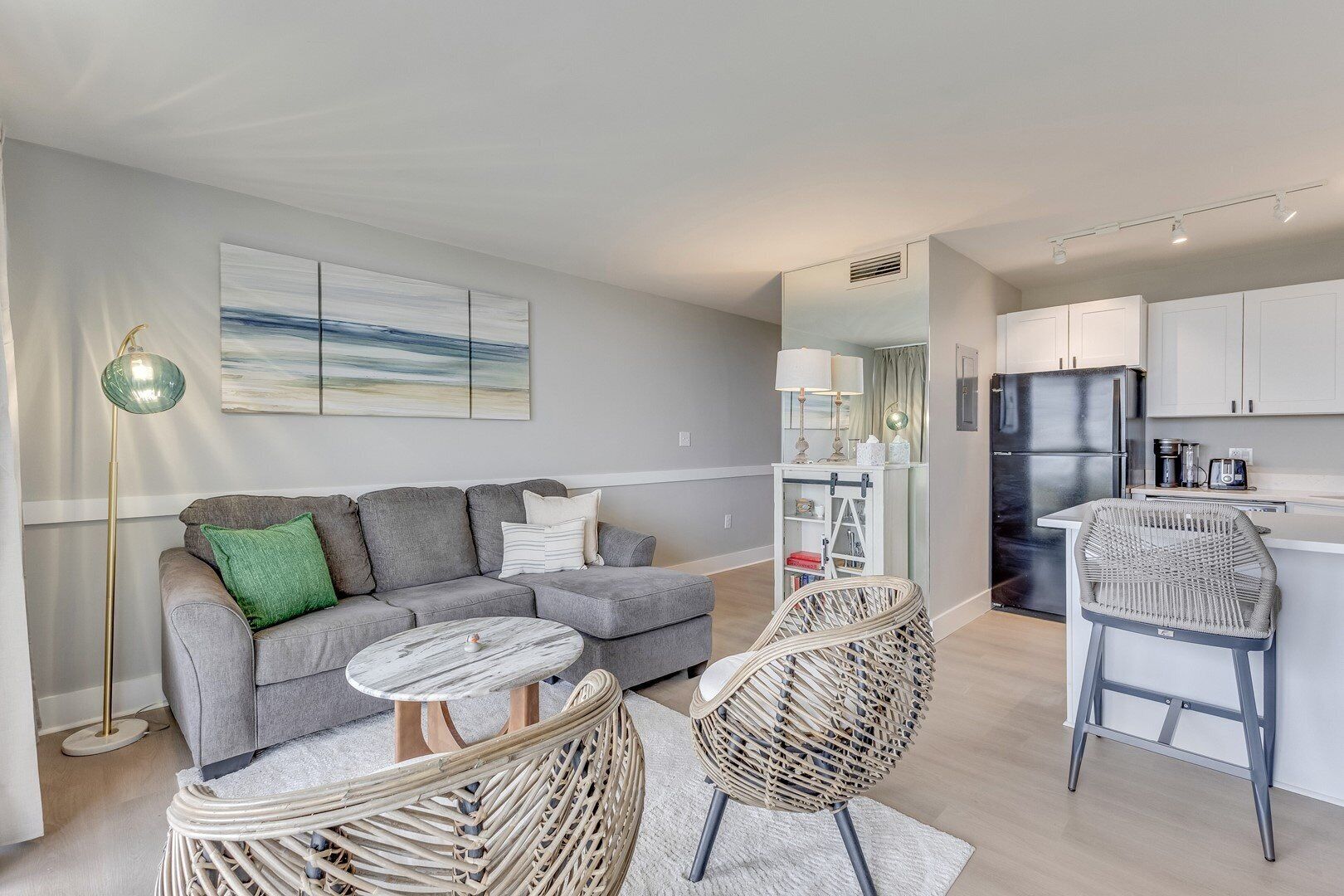 Condo, 1 Bedroom | Living area | Smart TV