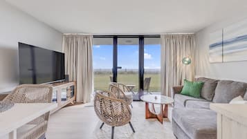 Leilighet, 1 soverom | Oppholdsområde | Smart-TV