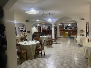 تناول الطعام