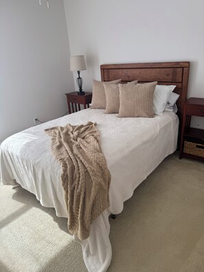 2 bedrooms, WiFi, bed sheets - Welcome to resort style living in Kissimmee! (Kissimmee)