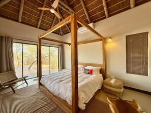 Fer et planche à repasser, Wi-Fi gratuit, draps fournis