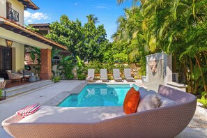 Pool - Spacious 5-bedroom villa in wonderful Puerto Vallarta with AC (Puerto Vallarta)