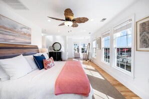 6 chambres, fer et planche à repasser, Wi-Fi gratuit, draps fournis