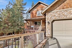 Exterior - Brownie Resort Retreat | Walk-to-Ski Snow Summit Duplex Getaway (Big Bear Lake)