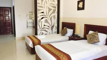 In-room safe, free WiFi, wheelchair access