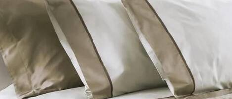 Bügeleisen/Bügelbrett, kostenloses WLAN