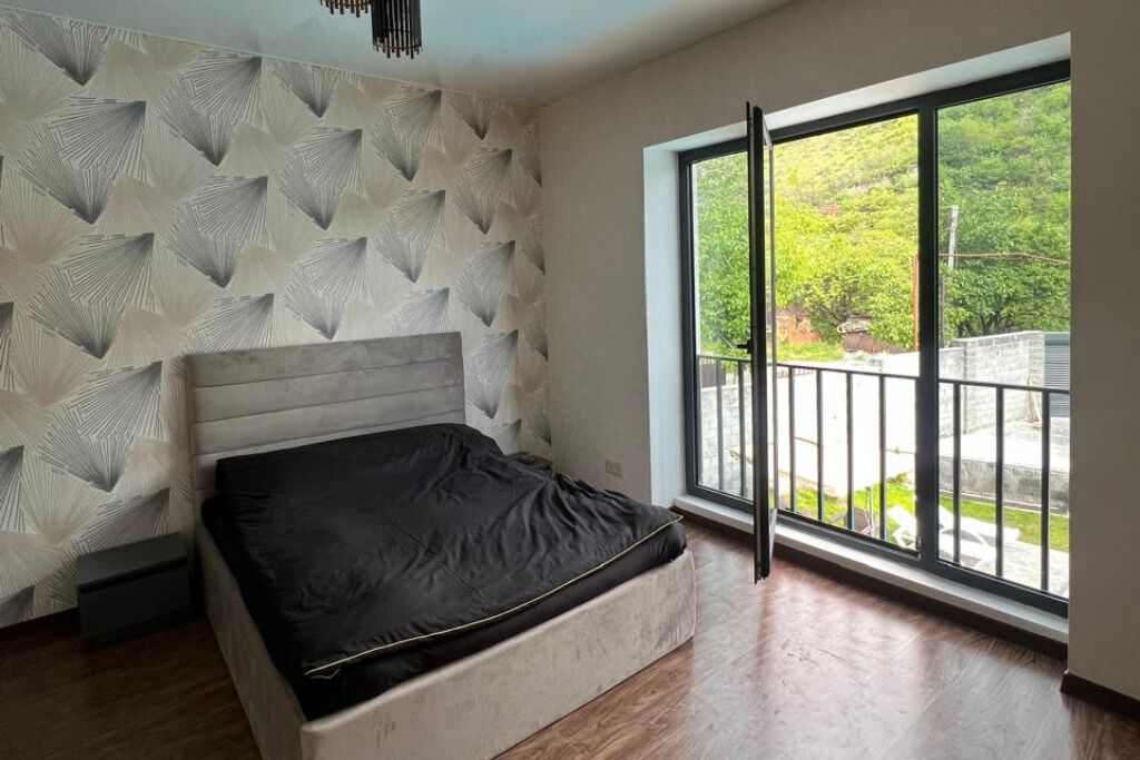 熨斗/熨衫板、Wi-Fi、床單