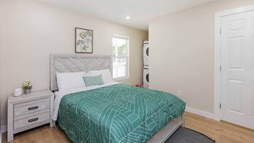 Fer et planche Ă repasser, Wi-Fi gratuit, draps fournis