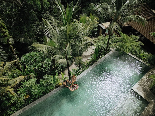Living area - Aksmi Suites & Villas (Ubud)
