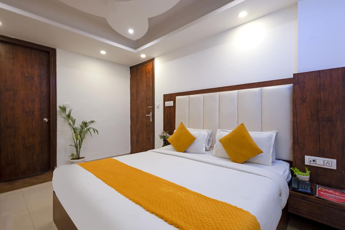 Deluxe Double Room, City View | Free WiFi