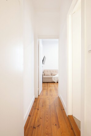 Interior - Spacious, modern apartment for up to 8 guests in central Lisbon—walk to top sights, dining, and the riverfront. (Lisbon)