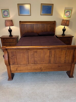 4 bedrooms, free WiFi, bed sheets, wheelchair access - Cozy, PRIVATE, 4-bedroom cabin on 40 acres. (Markleton)