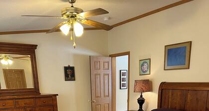 Cozy, PRIVATE, 4-bedroom cabin on 40 acres.