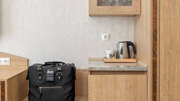 ์ํผ๋ฆฌ์ด ๋๋ธ๋ฃธ, ๋ฐ์ฝ๋, ์ ์ ์ ๋ง | ๊ฐ์ค ๋ด ๊ธ๊ณ , ๋ฐฉ์ ์ค๋น, ๋ฌด๋ฃ WiFi, ํ ์ฒด์ด๋ก ์ด์ฉ ๊ฐ๋ฅ