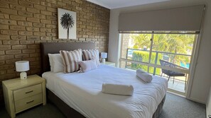 Bügeleisen/Bügelbrett, kostenloses WLAN