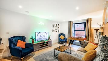 Smart TV, table football