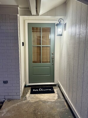Interior - The Star Point Lakehouse · 3BR/2BA Retreat in Brandon (Brandon)