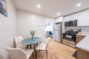 Dining - NEW! Modern 2BR North Ironbound Apartment (Newark)