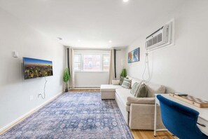 Living area - NEW! Modern 2BR North Ironbound Apartment (Newark)