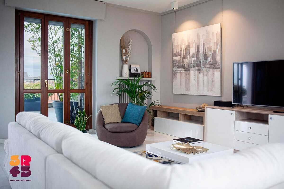Elegant Apartment For 6 People. Private Elevator And Large Terrace. Milan. - Milan