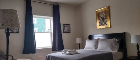 Basic Double Room | Free WiFi