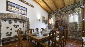 Unclassified image, 5 of 55, button - Villa Monte Domingos Simões - A truly traditional Portuguese villa with private pool (Albufeira)