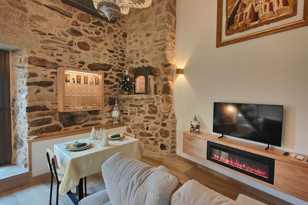 Télévision, cheminée