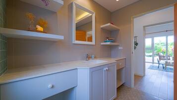 Villa, 4 Bedrooms, Private Pool, Garden View | Bathroom | Hair dryer, towels, toilet paper