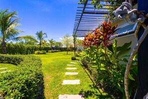 Garden - TropicalFamilyVilla w Pool&Garden ML103 (Hua Hin)