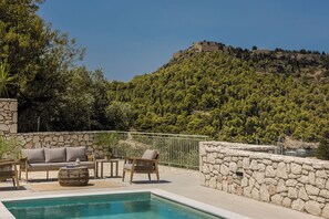 Pool - Assos Riverie Villa (9GGR+RXG Erisos, Greece)