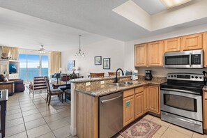 Coffee/tea maker, fridge, microwave, oven - 🏖️Gulf Views-Pools-Steps to Beach-Ariel Dunes I 1503🏖️ (Miramar Beach)