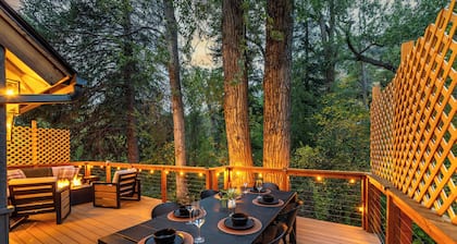 Main & Guest House, Creek Front, Outdoor Patios, Firepit & BBQ, Theatre, Canyon