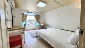 Iron/ironing board, WiFi