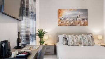 Desk, soundproofing, iron/ironing board, free WiFi