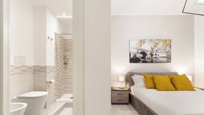 Desk, soundproofing, iron/ironing board (on request), WiFi (free) - Clodio Welcome (Rome)