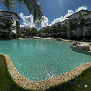 Pool - Serene 2-bedroom  Apartment /condo with AC in charming Dominicus by BozArrindell (Dominicus)
