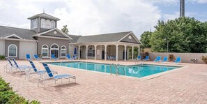 Pool - Charming 2BR Condo Near Disney  + Resort Amenities (Kissimmee)