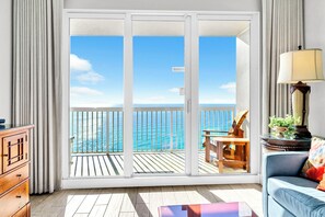 TV - 🏖️Gulf Front - 2 Beachfront Pools - Great for Families - Seychelles 1505🏖️ (Panama City)