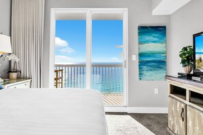 2 bedrooms, iron/ironing board, free WiFi, bed sheets - 🏖️Gulf Front - 2 Beachfront Pools - Great for Families - Seychelles 1505🏖️ (Panama City)