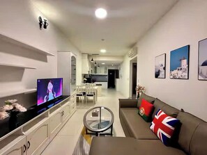 Suite presidencial, 2 habitaciones, Acceso al salón del club, vistas a la ciudad | Vistas desde la habitación