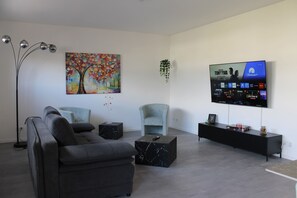 Smart TV, books, computer monitors