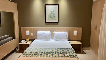 Superior Suite, 1 Bedroom, Kitchenette, Pool View | Desk, laptop workspace, free WiFi