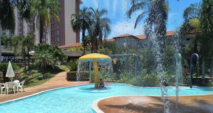 Hot Springs Flat Apart Hotel c. Banheira