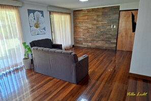 Interior - Comfortable Villa Licht in the center of Obligado (Obligado)