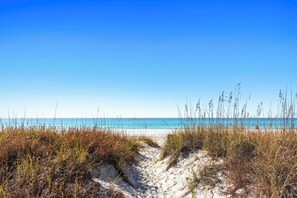 On the beach - NEW Designer Gulf Front Townhome with Elevator, Bikes, Gulf Views, and More! (Panama City Beach)