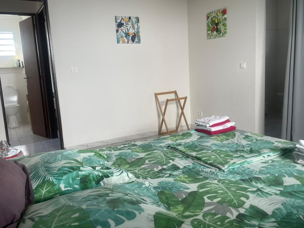 3 Schlafzimmer, Zimmersafe, kostenloses WLAN, Bettwäsche