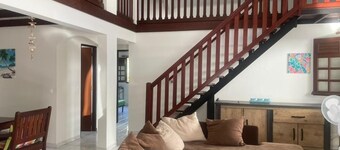 Ideal for families access 5 to 10 minutes from the most beautiful beaches of southern martinique