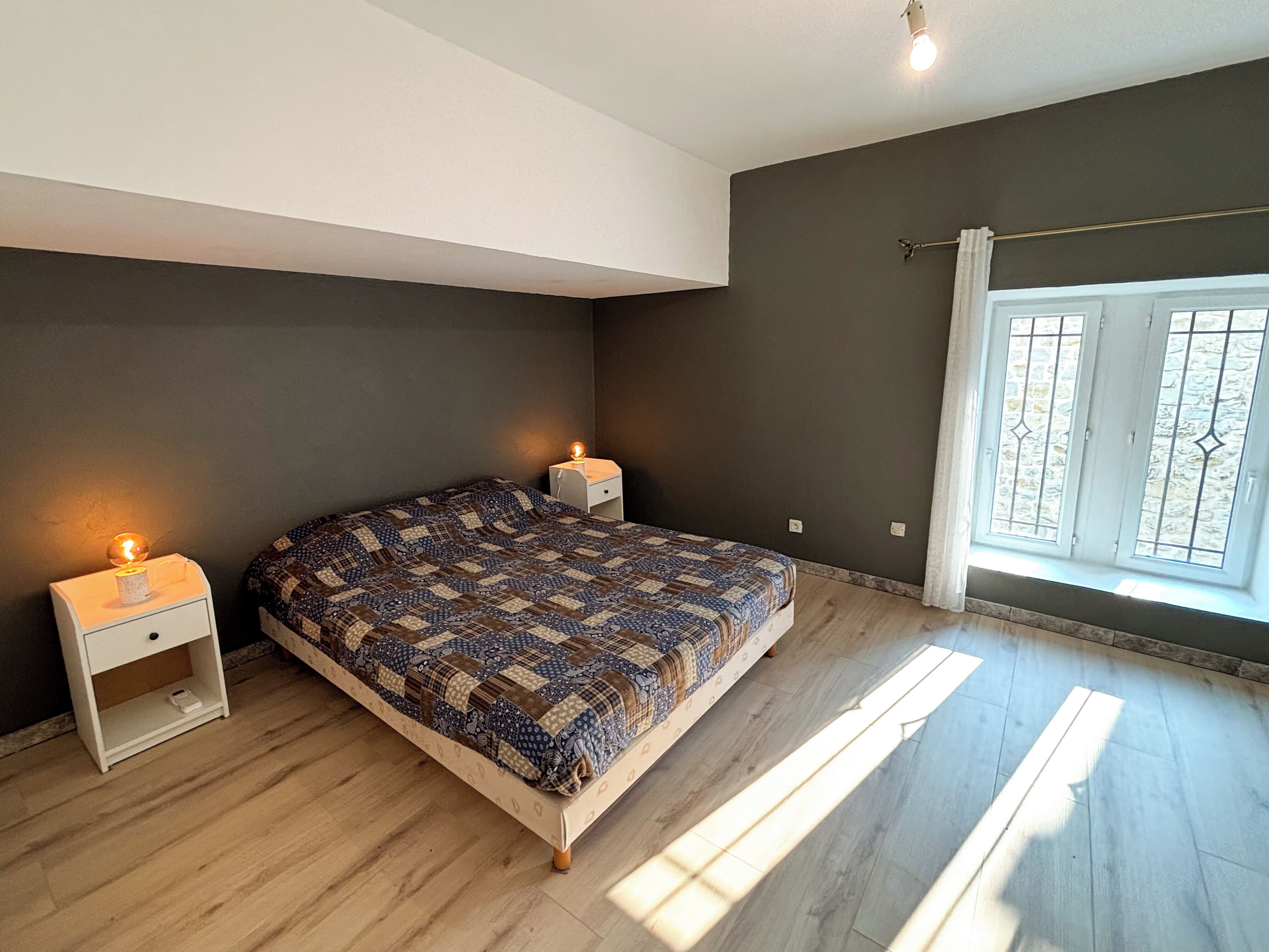 Fer et planche à repasser